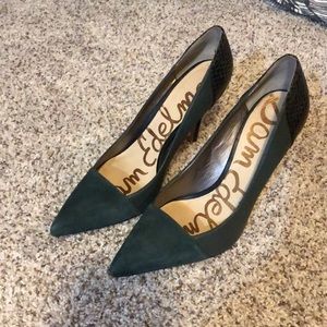 Sam Edelman “Desiree” Point-Toe Hunter Green Pumps